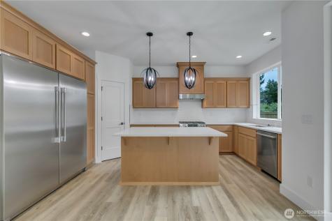 16216 76th Avenue Ct E Puyallup WA 98375