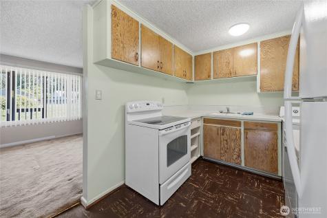 21606 54th Avenue W Mountlake Terrace WA 98043