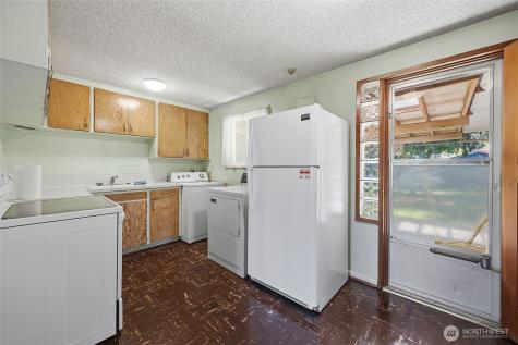 21606 54th Avenue W Mountlake Terrace WA 98043