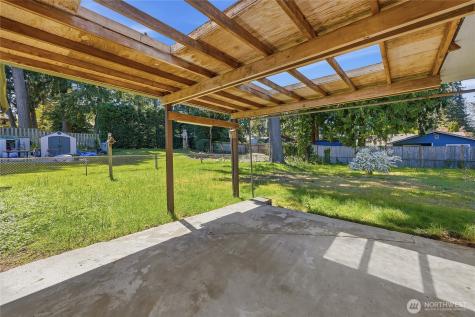 21606 54th Avenue W Mountlake Terrace WA 98043