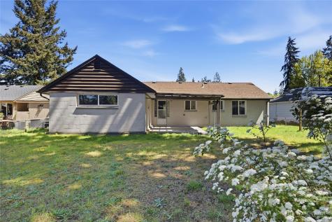 21606 54th Avenue W Mountlake Terrace WA 98043
