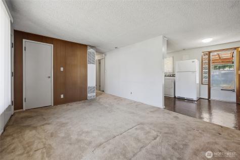 21606 54th Avenue W Mountlake Terrace WA 98043