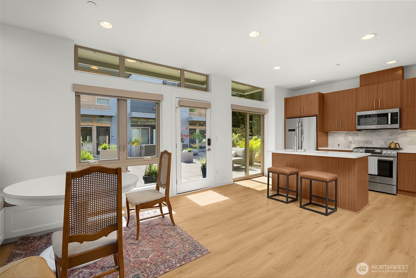 1706 Alki Avenue SW Seattle WA 98116