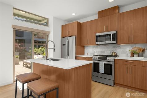 1706 Alki Avenue SW Seattle WA 98116