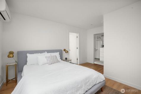 1706 Alki Avenue SW Seattle WA 98116