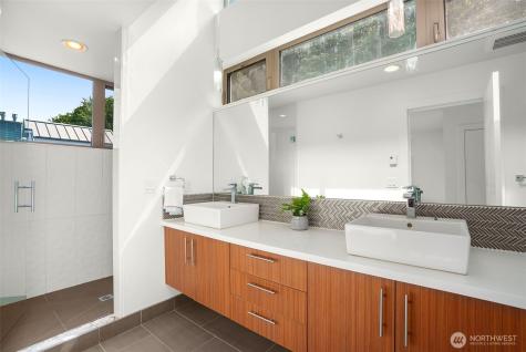 1706 Alki Avenue SW Seattle WA 98116