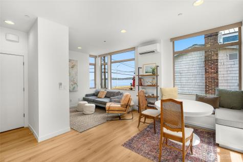 1706 Alki Avenue SW Seattle WA 98116