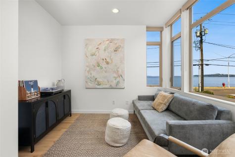 1706 Alki Avenue SW Seattle WA 98116