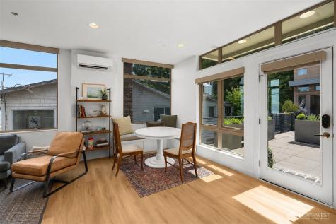 1706 Alki Avenue SW Seattle WA 98116