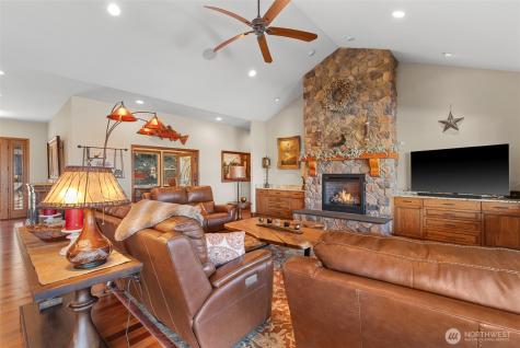 25 Sageland Road East Wenatchee WA 98802