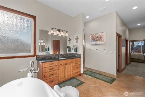 25 Sageland Road East Wenatchee WA 98802