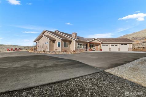 25 Sageland Road East Wenatchee WA 98802