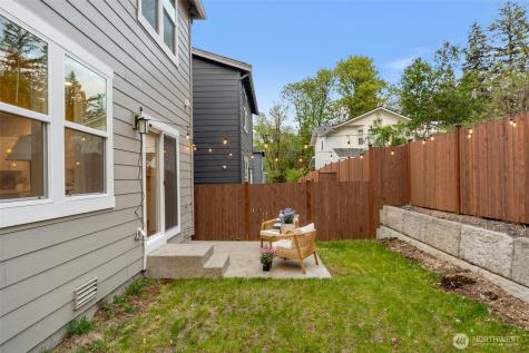 207 17th Drive Snohomish WA 98290