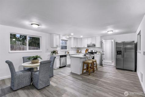 1464 Greenville Drive Bellingham WA 98226