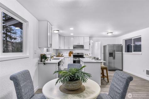 1464 Greenville Drive Bellingham WA 98226