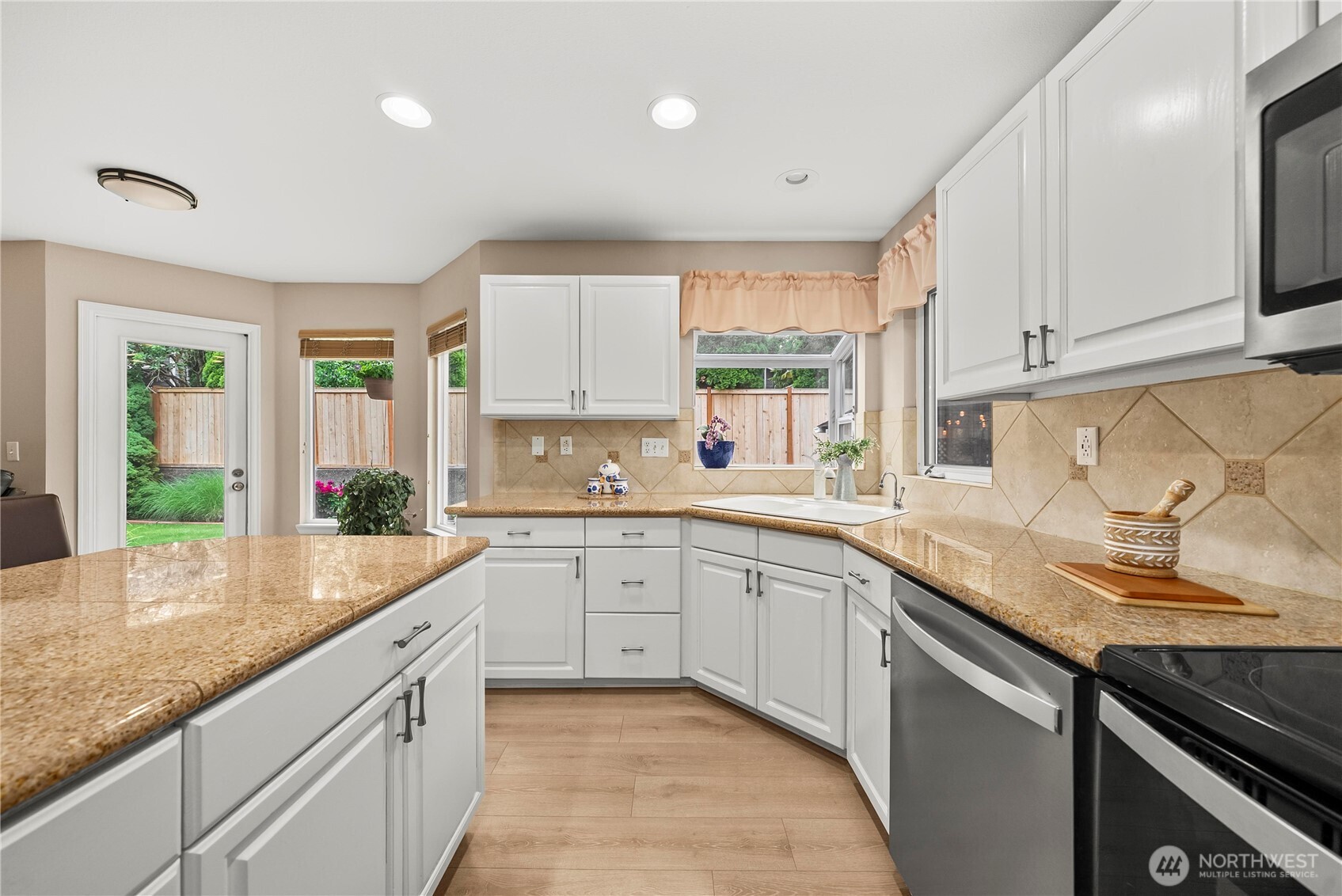 21616 SE 257th Place Maple Valley WA 98038