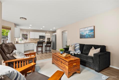 21616 SE 257th Place Maple Valley WA 98038