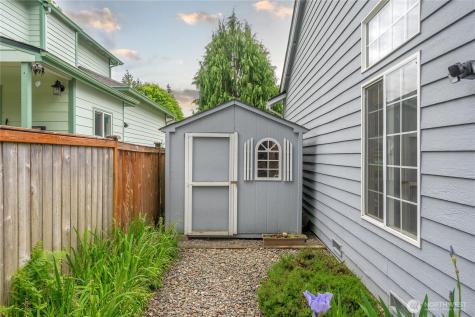 21616 SE 257th Place Maple Valley WA 98038