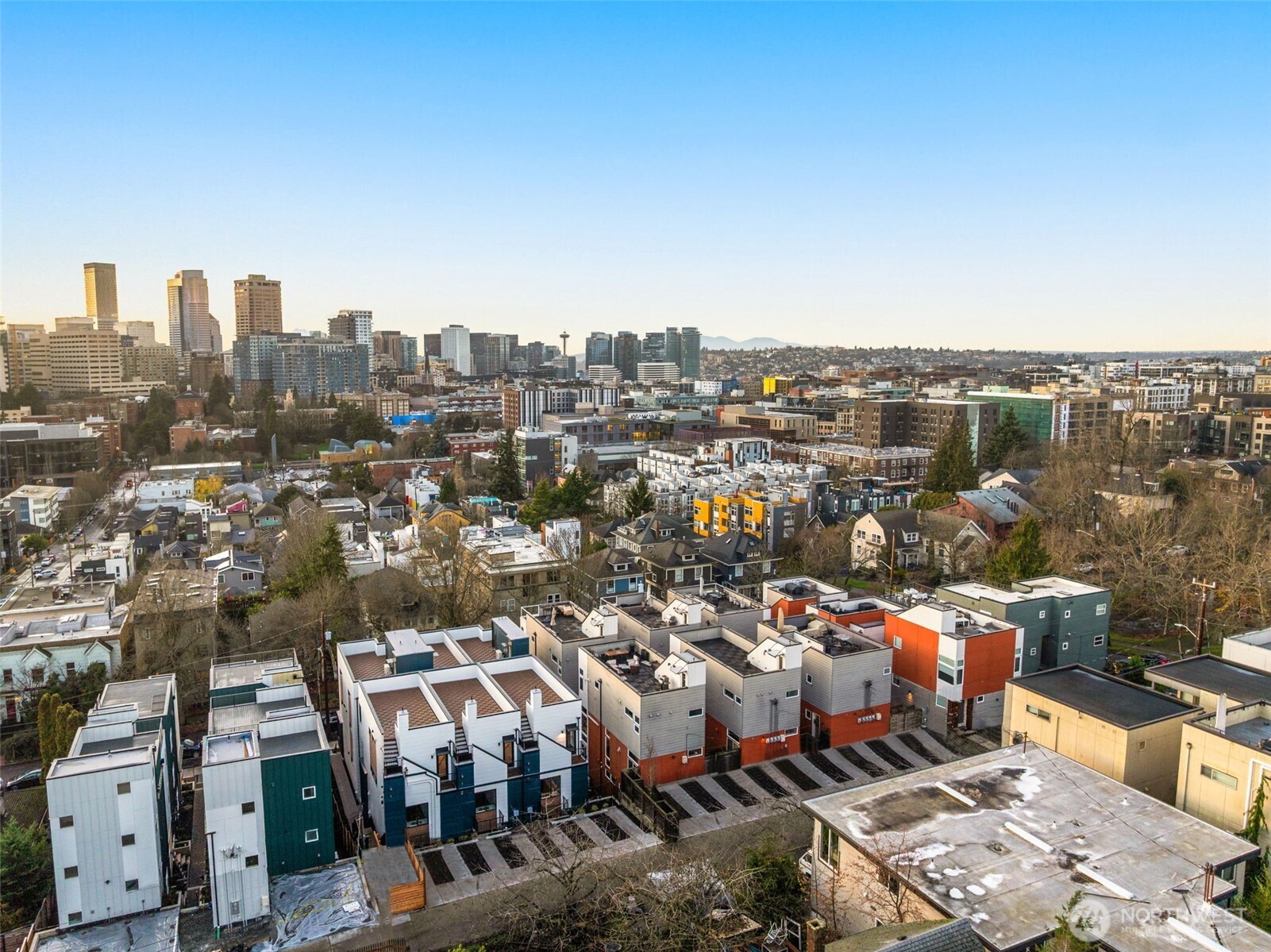 916 15th Avenue Seattle WA 98122