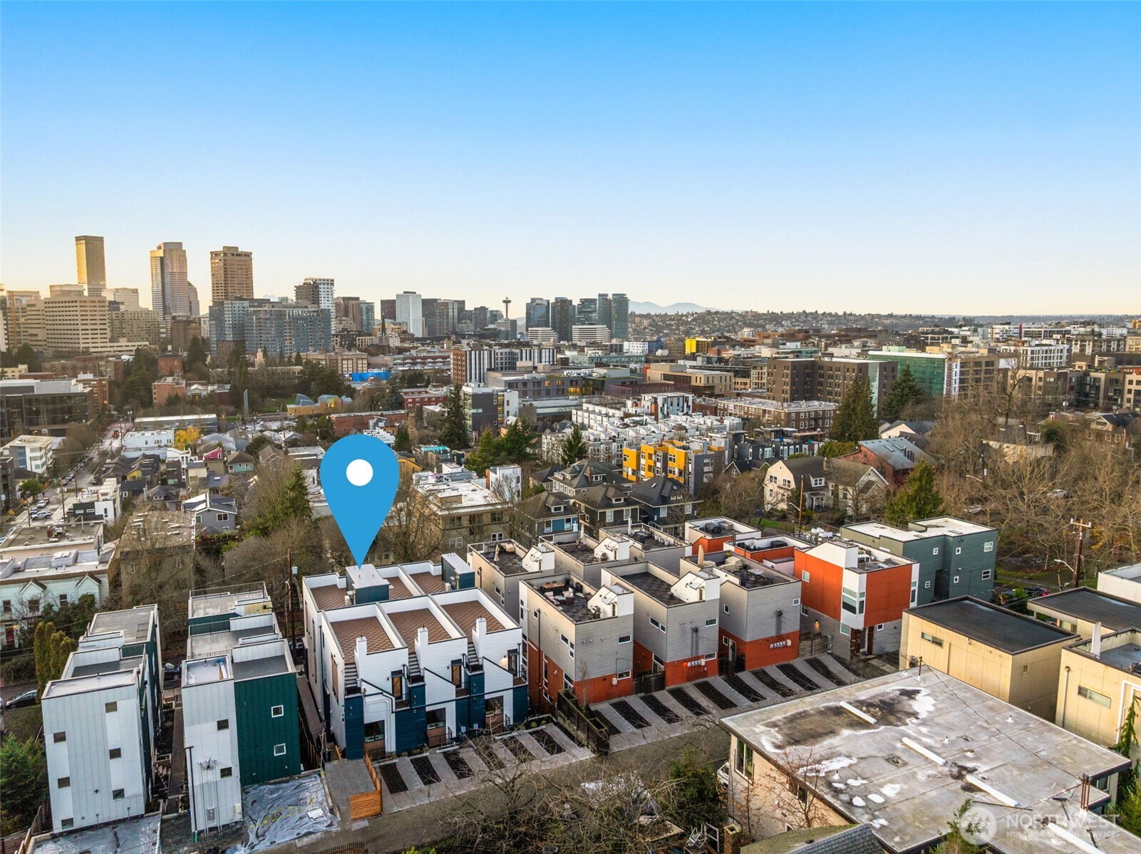 916 15th Avenue Seattle WA 98122