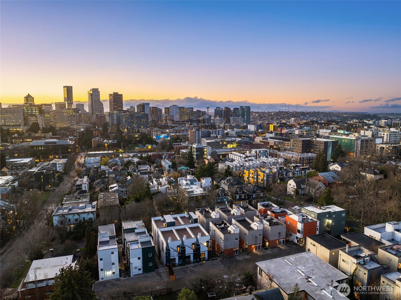 916 15th Avenue Seattle WA 98122