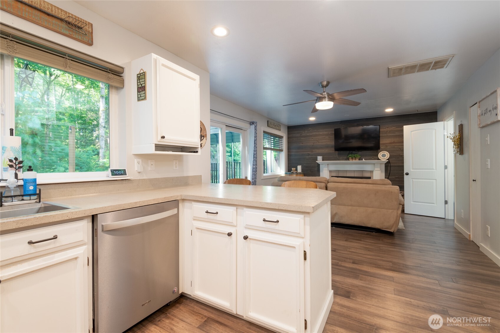 8820 Shady Forrest Place Bremerton WA 98311