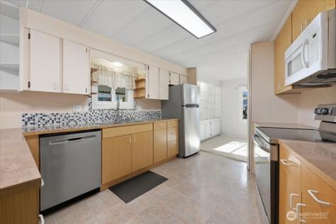 2200 SE 196th Street Bothell WA 98012