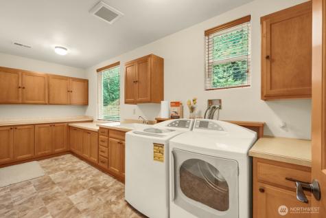 336 Big Hanaford Road Centralia WA 98531