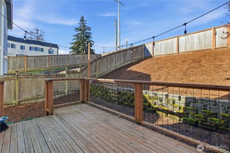 1525 S G Street Tacoma WA 98405