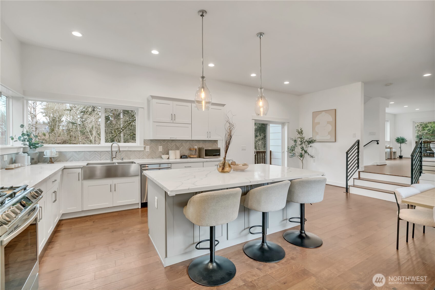 5942 21st Avenue SW Seattle WA 98106
