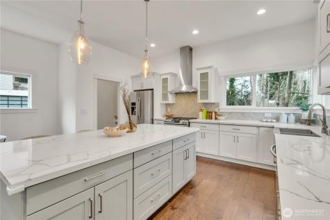 5942 21st Avenue SW Seattle WA 98106