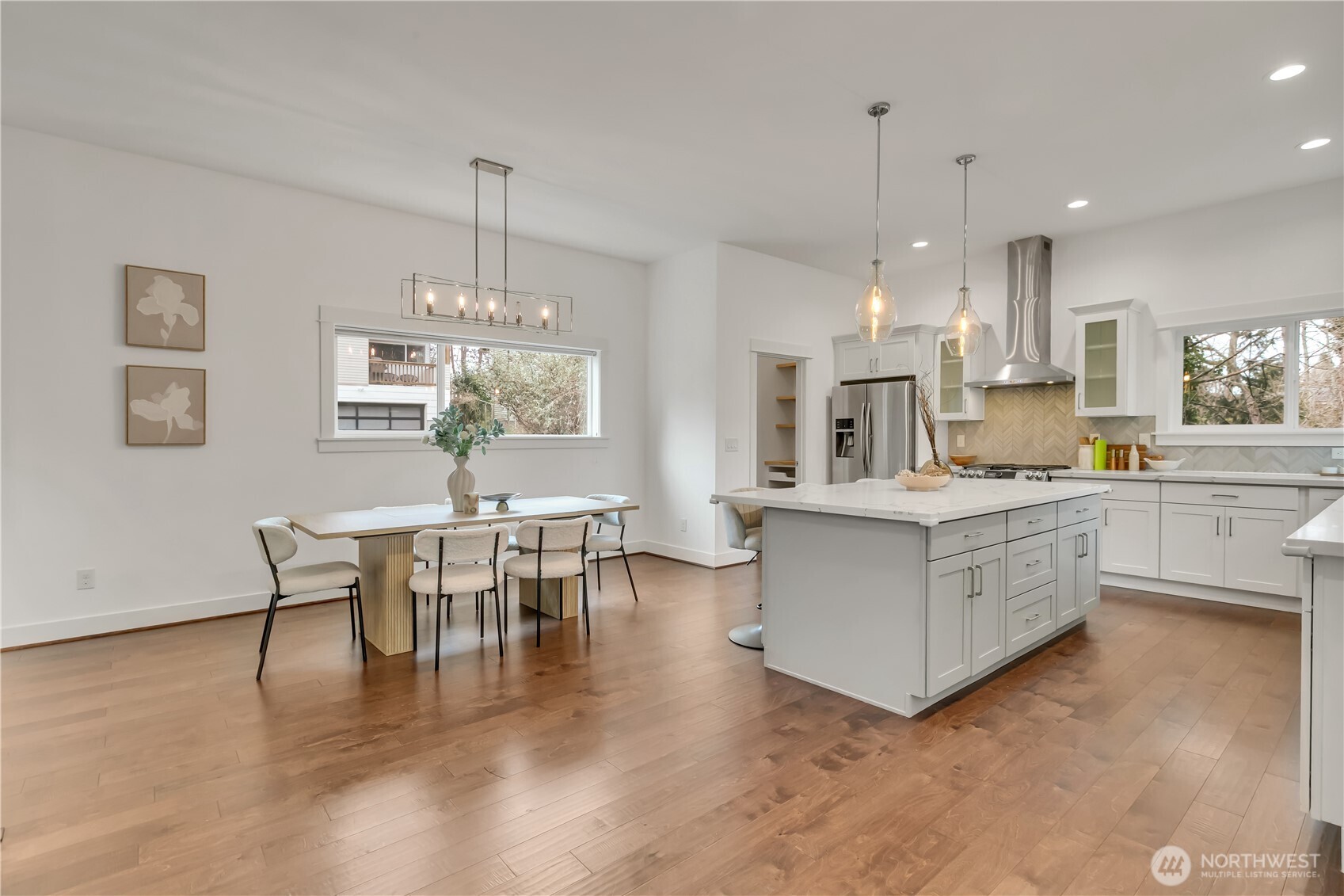 5942 21st Avenue SW Seattle WA 98106