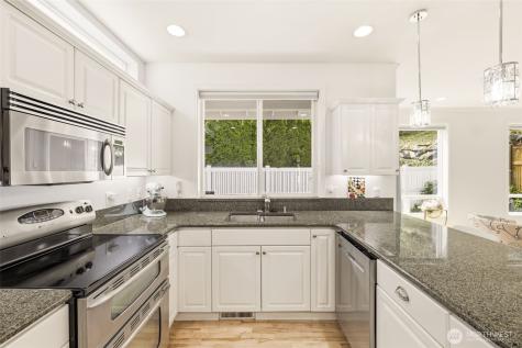 5814 61st Avenue W University Place WA 98467