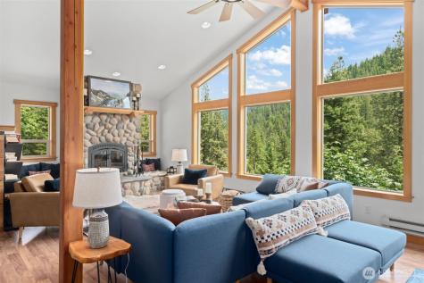 8816 Derby Canyon Road Peshastin WA 98847