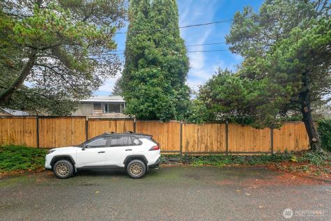 2367 S Forest Street Seattle WA 98144
