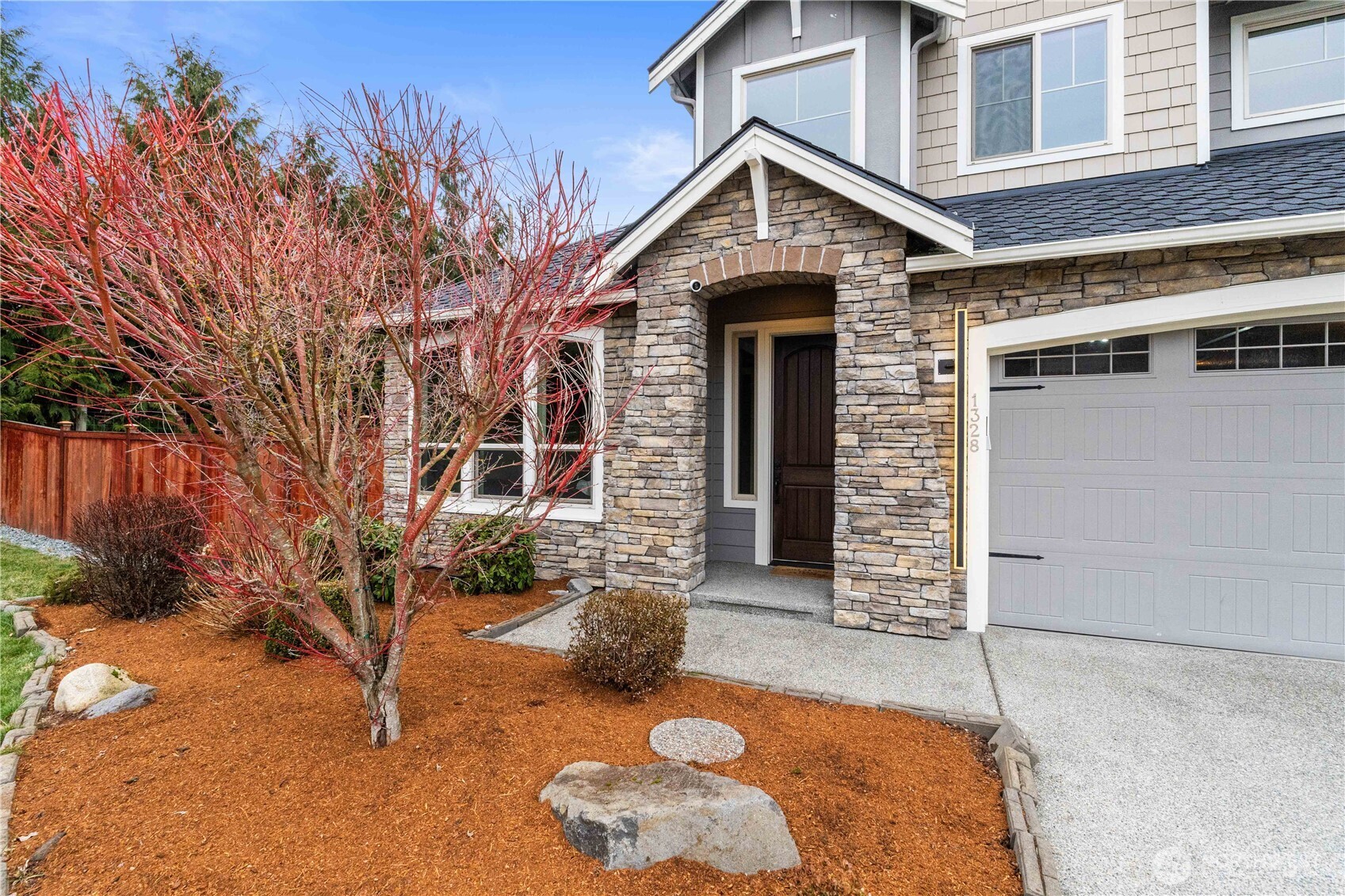 1328 213th Avenue East Lake Tapps WA 98391