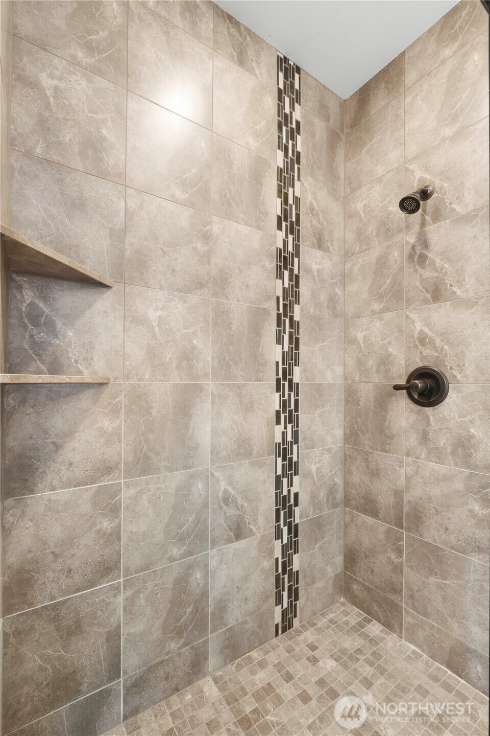 1328 213th Avenue East Lake Tapps WA 98391