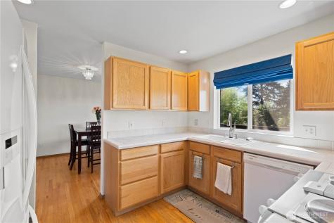 6213 23rd Street NE Tacoma WA 98422