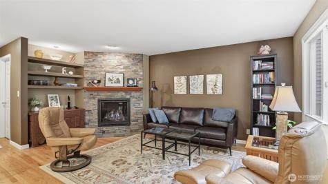 25812 SE 41st Street Sammamish WA 98029