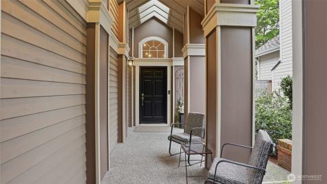 25812 SE 41st Street Sammamish WA 98029