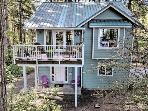 250 E Crest Lane Grapeview WA 98546