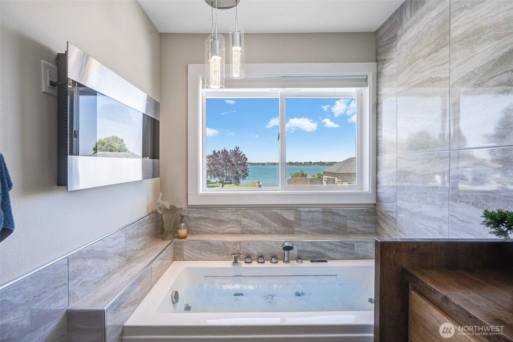 4095 W Cove West Drive Moses Lake WA 98837