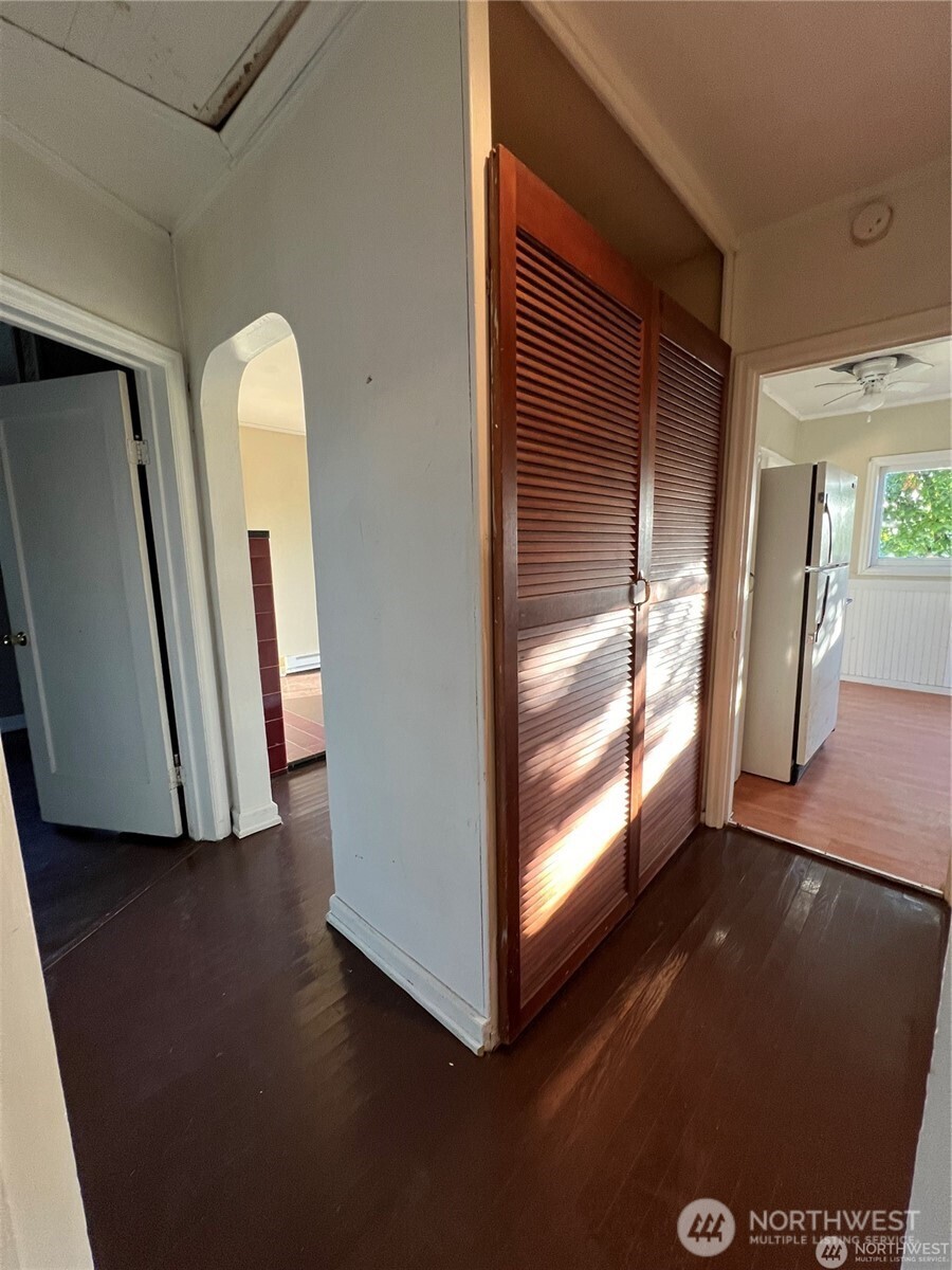 1303 Mount Brynion Street Kelso WA 98626