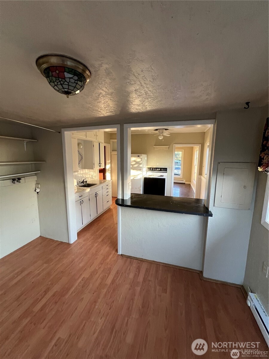1303 Mount Brynion Street Kelso WA 98626