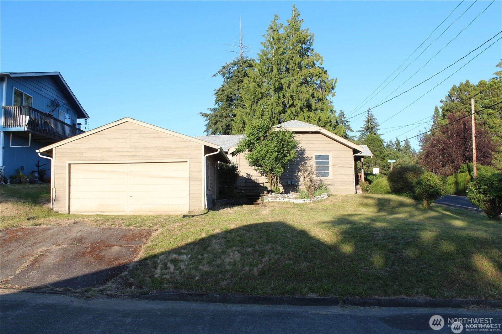 1303 Mount Brynion Street Kelso WA 98626