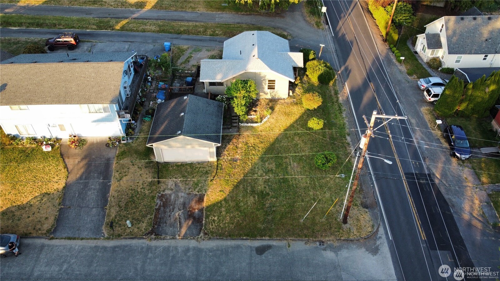 1303 Mount Brynion Street Kelso WA 98626