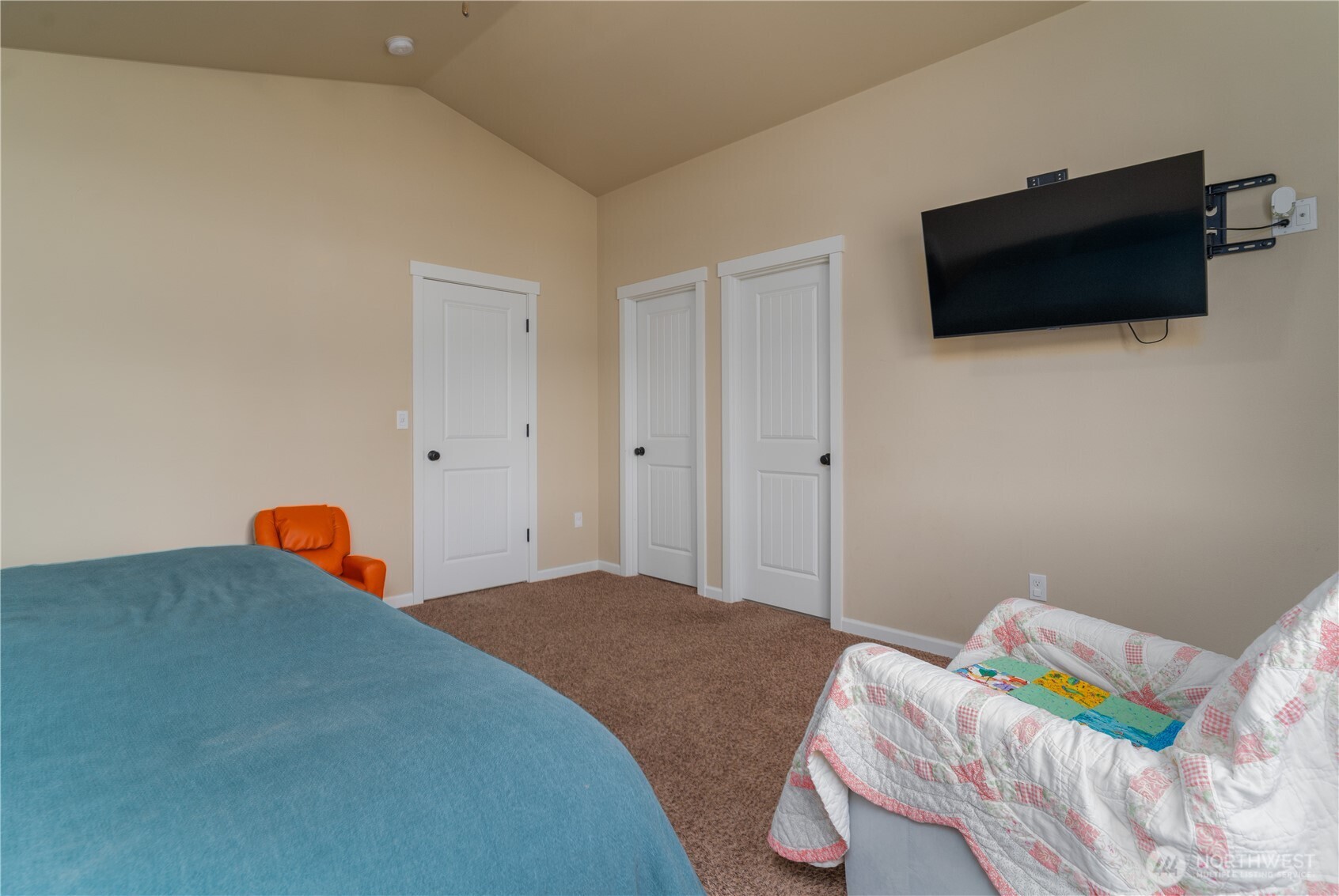 9324 179th Lane SW Rochester WA 98579