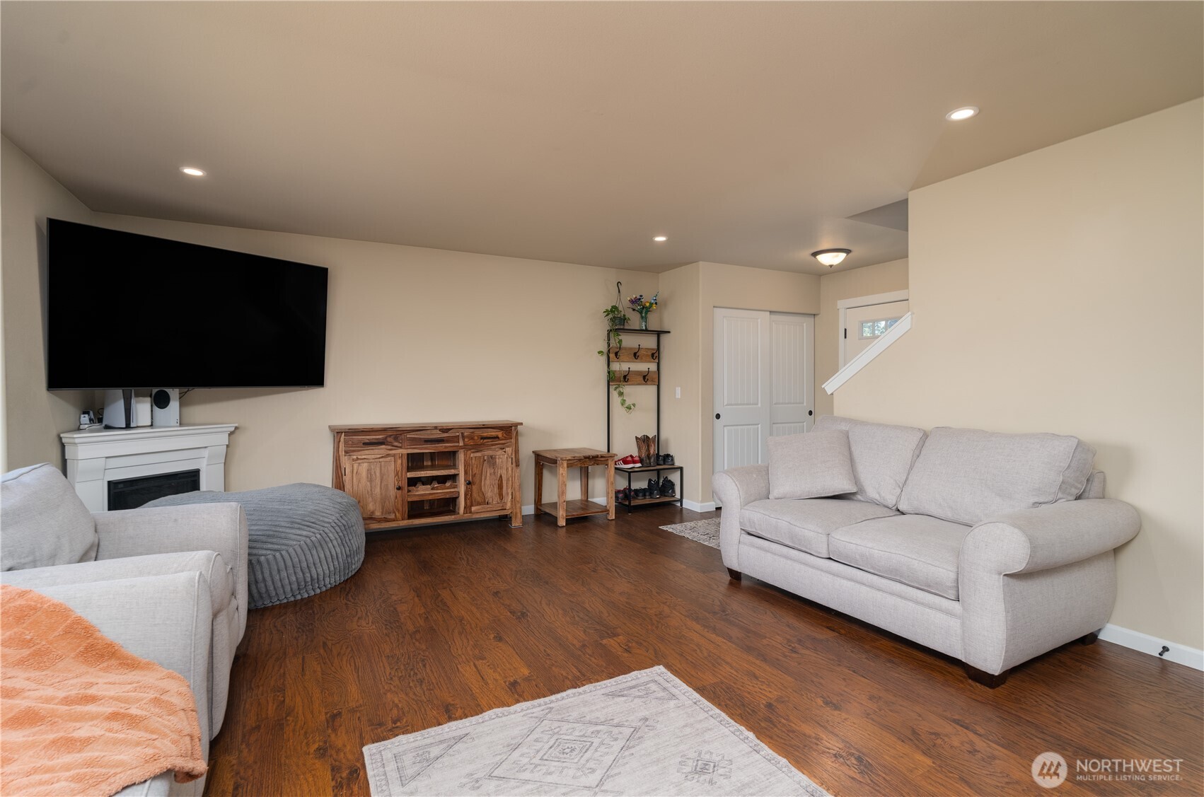 9324 179th Lane SW Rochester WA 98579