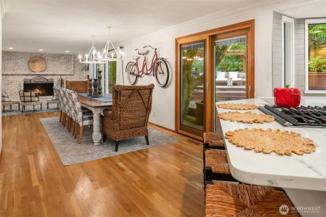 18520 NE 19th Place Bellevue WA 98008