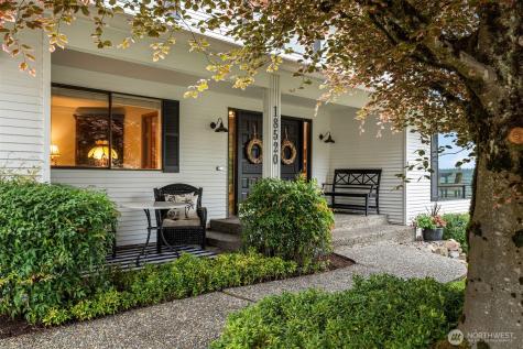 18520 NE 19th Place Bellevue WA 98008